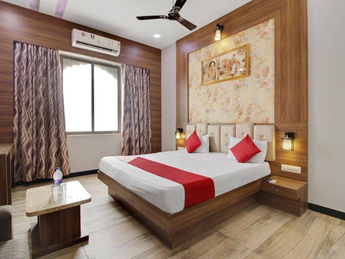 OYO 79434 Hotel Green Villa Nagpur Buitenkant foto