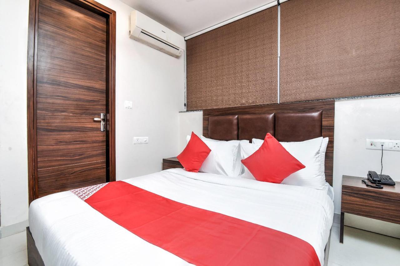 OYO 79434 Hotel Green Villa Nagpur Buitenkant foto