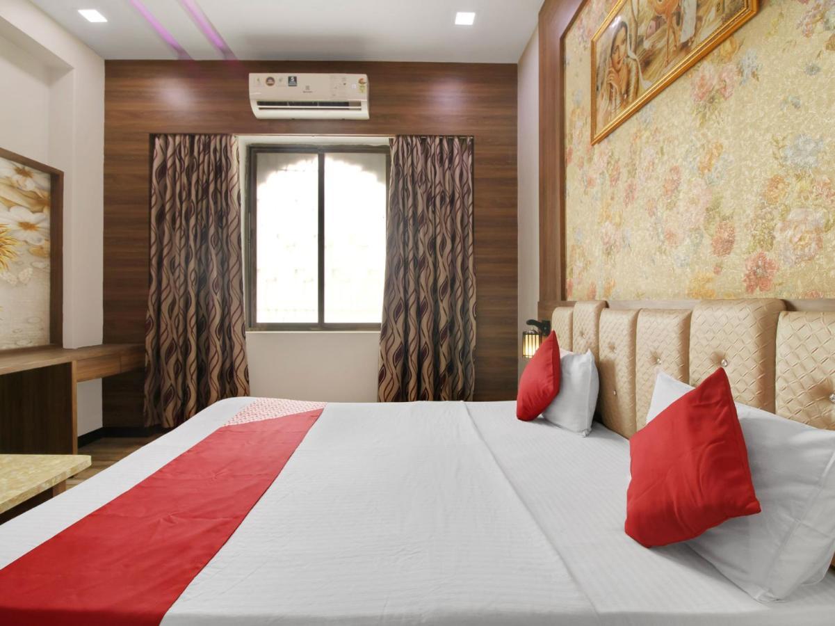 OYO 79434 Hotel Green Villa Nagpur Buitenkant foto