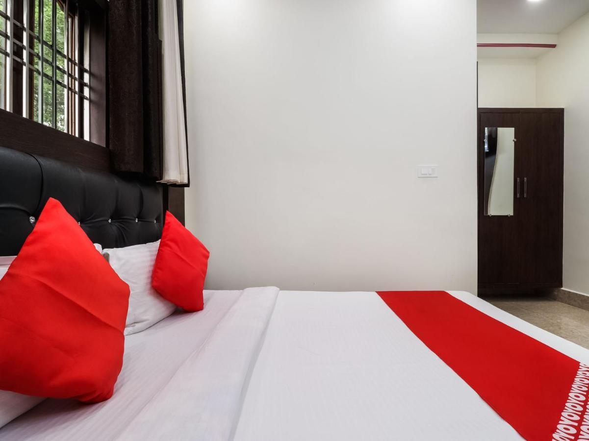 OYO 79434 Hotel Green Villa Nagpur Buitenkant foto