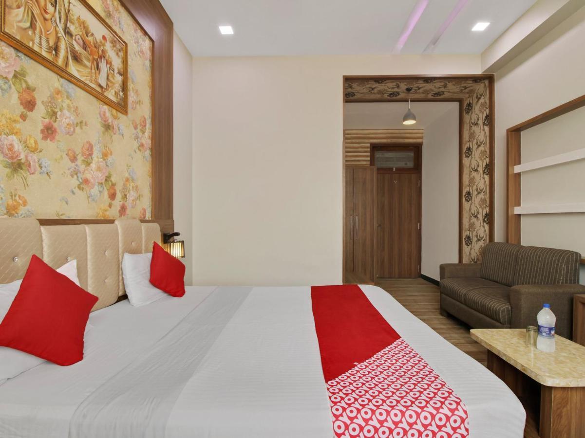 OYO 79434 Hotel Green Villa Nagpur Buitenkant foto